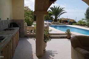 Finestrat Villa With Views