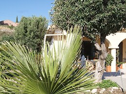 Finestrat Villa With Views