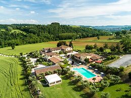 Mansion to Relax & Rejuvenate