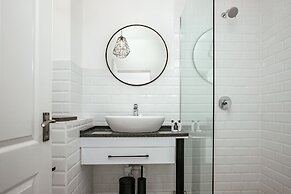 116 Illovo Mews Studio