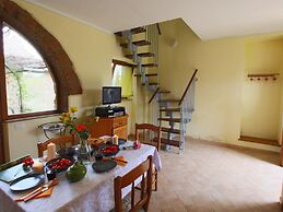 Unique Sorano Stay With Pool