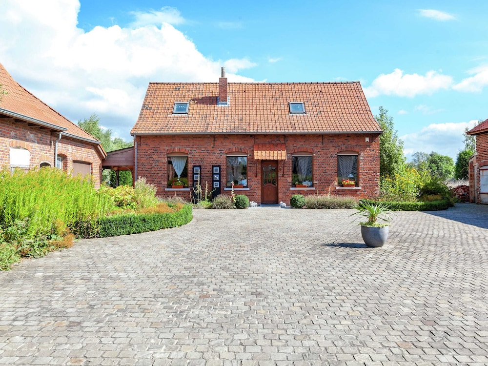 Spacious Family Home