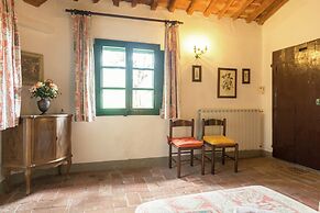 Peaceful Apartment, Ghizzano
