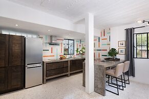 Cuale Condo Retreats