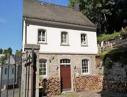 Home in Vielsalm With Sauna