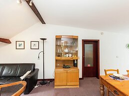 Peaceful Nature Stay in Bohon