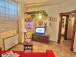 Family Cottage in Cagli With Pool