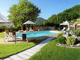 Nice Cottage in Cagli Near Urbino