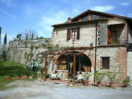 Elegant Villa in Tuscany