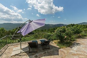 Villa in Maremma With Private Pool & Views