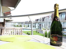 Sunny Bredene Stay by Sea