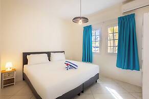 Spanish Water Marina Apartments