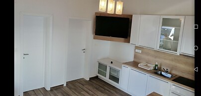 House Anica