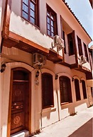 Lily Town Guest House