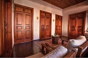 Lily Town Guest House