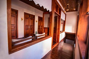 Lily Town Guest House