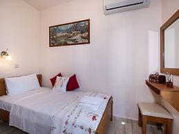 Villa in Crete Near Beach and Olive Groves