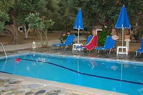 Villa in Crete Near Beach and Olive Groves