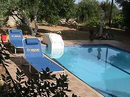Villa in Crete Near Beach and Olive Groves