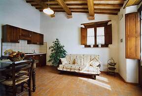 Farmhouse in Proceno With Panoramic Pool
