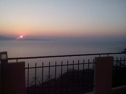 Seaview Studio, 3 Pers Panoramic Seaview in Beautiful Setting, West Fr
