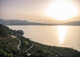 Seaview Studio, 3 Pers Panoramic Seaview in Beautiful Setting, West Fr