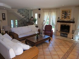 Stylish Alfas del Pi Stay