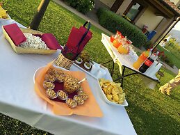 Villa in Cannara With Pool Near Assisi