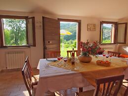 Mansion in Apecchio With Pool
