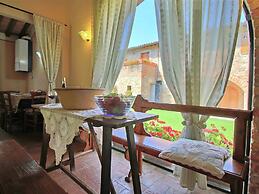 Cottage in Todi With Pool and Sauna