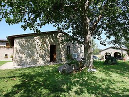Cottage in Todi With Pool and Sauna