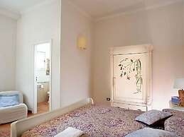 Villa in Campanella With Private Pool