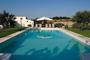 Villa in Campanella With Private Pool