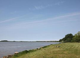 Cozy Stay by Wiek Harbor