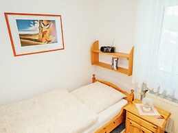 Luring Apartment in Plankenstein near Forest