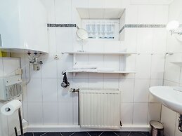 Luring Apartment in Plankenstein near Forest