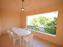 Lush Holiday Home in Sciacca near Golf Course