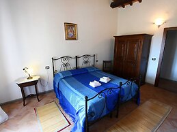 Belvilla by OYO Farmhouse in Bagnoregio With Pool
