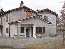 Belvilla by OYO Farmhouse in Bagnoregio With Pool