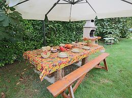 Holiday Home in Apecchio With Pool & Terrace