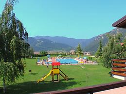 Lake Garda, Beautiful Residence Features Many Facilities