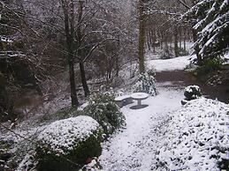 Nature Escape in Bohon