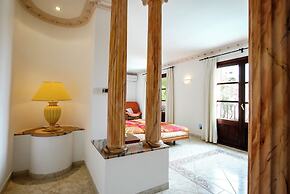 Villa in Canyamel With Bay Views and Pool
