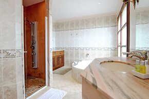 Villa in Canyamel With Bay Views and Pool