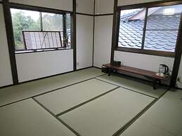 Aki Kokubunji Shukubou