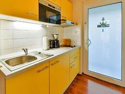 Apartment in Wiek auf Rgen With Forest