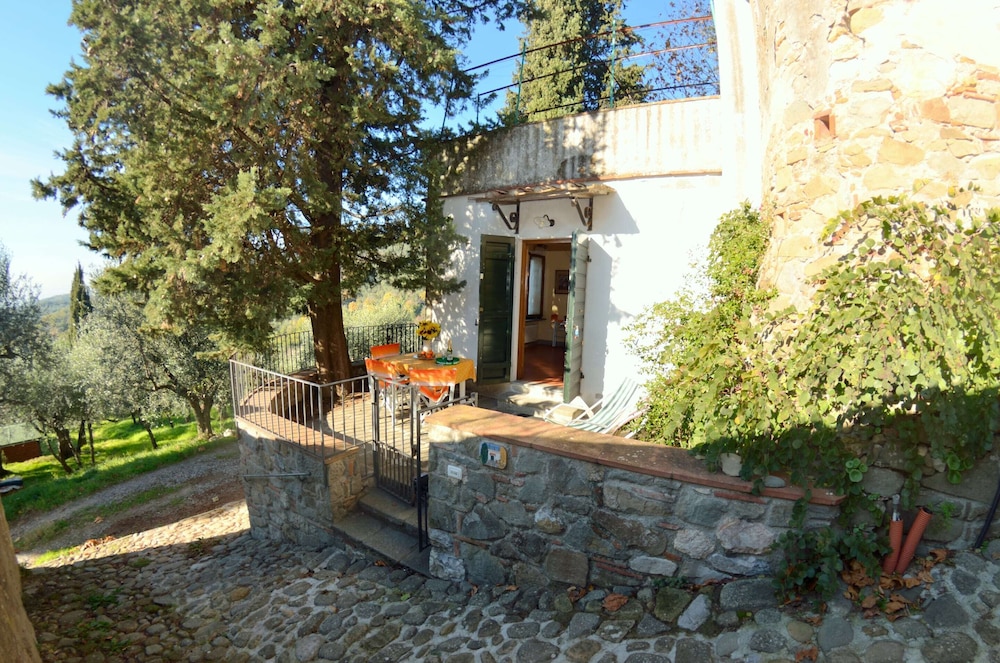 Capannori Playful Cottage