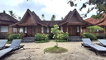 Blue Harbor Beachfront Villas & Resto
