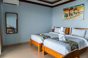 Blue Harbor Beachfront Villas & Resto