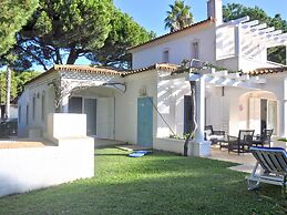 Villa Near Marina With Private Pool